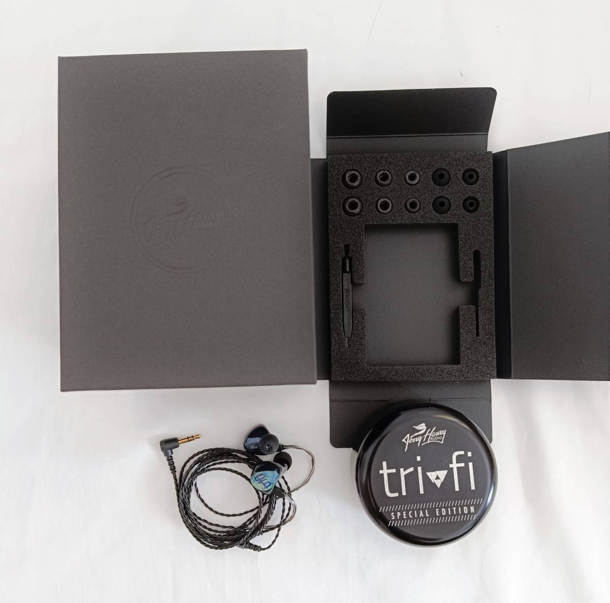 JH Audio TriFi_画像1