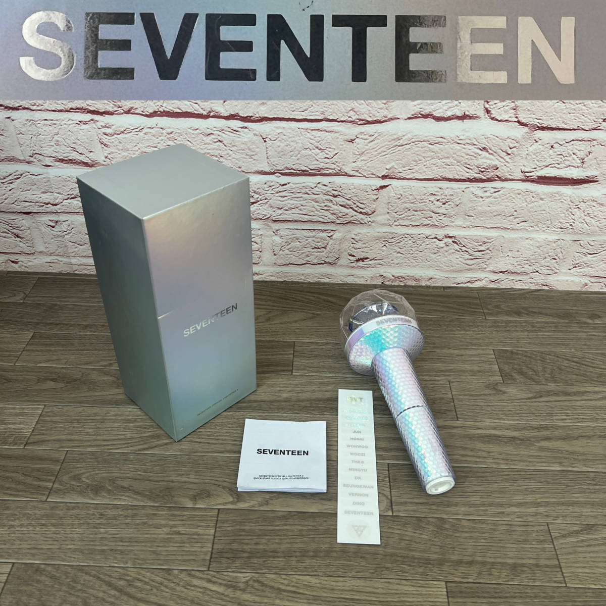 ★☆【NO.1056】　動作確認済み☆中古品☆韓流☆K-POP☆SEVENTEEN☆セブンティーン☆CARAT棒Ver.2☆★_画像1