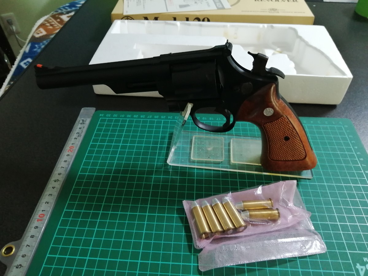 M27 モデルガン タナカ　M29 S&W 未発火 　 カーリッジ付き　インサート 横　動作確認 OK　重さ　727g_画像8