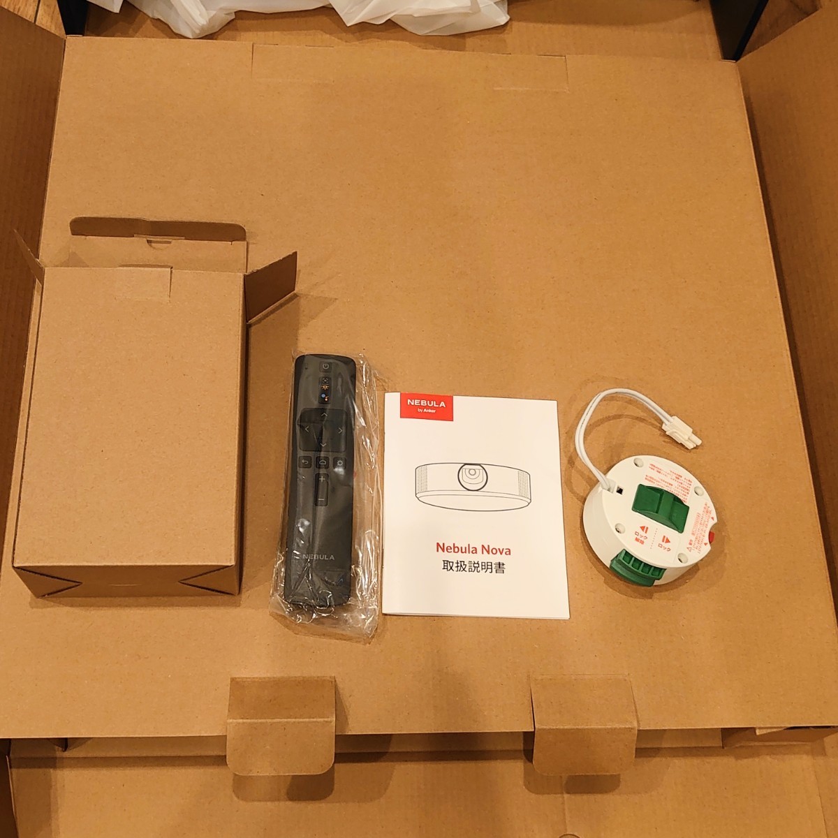 新品 未使用】ANKER Nebula Nova D2160521 ホームプロジェクター