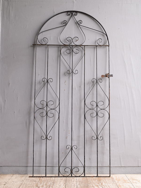  England antique iron fence gate . gardening 11700