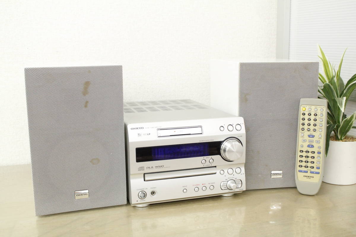 中古品 ONKYO/オンキョー FR-N9 CD/MDチューナーアンプ MDコンポ //スピーカー D-N8