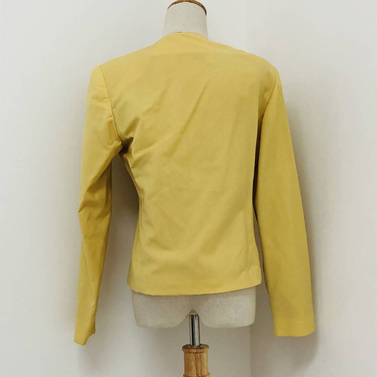 a01034 極美品 BEST EXPRESS ジャケット 肩パット ウールマーク イタリア製 ノーカラー 9号 黄色 昭和レトロ レトロヴィンテージスタイル_画像3