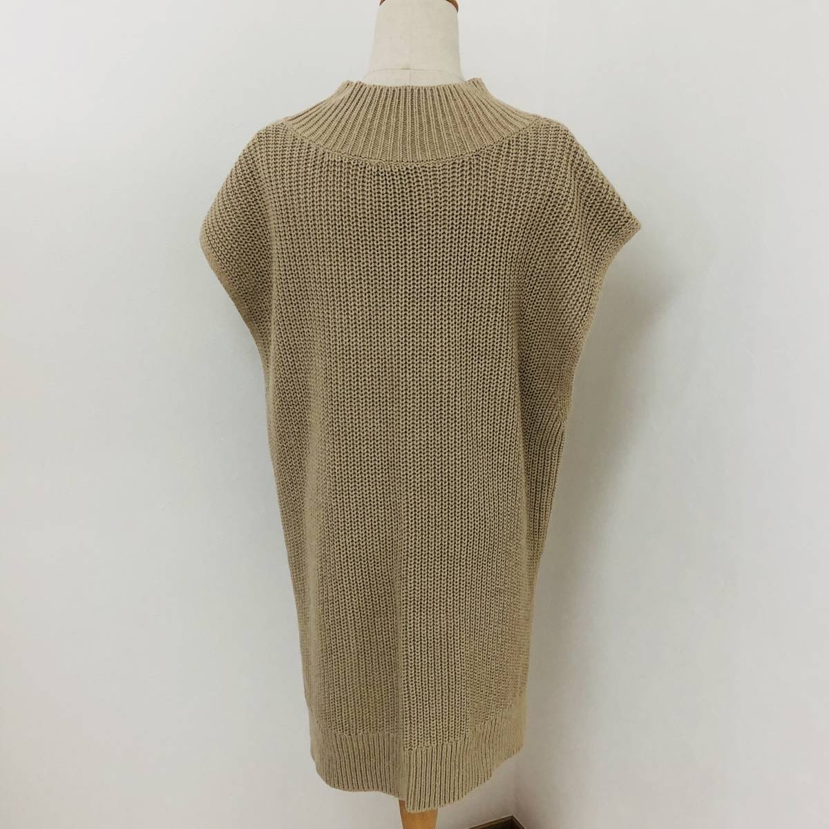 a01106 ultimate beautiful goods NICE CLAUP Nice Claup sweater 1 minute sleeve cotton . side slit cable braided beige simple tei Lee casual 