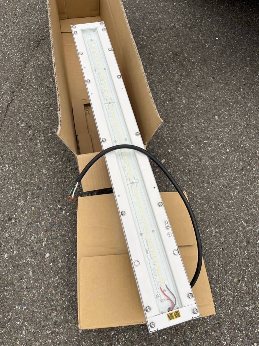 6個セット売り★岩崎電気★防爆形LED照明器具 ＋吊具４個セット★未使用品