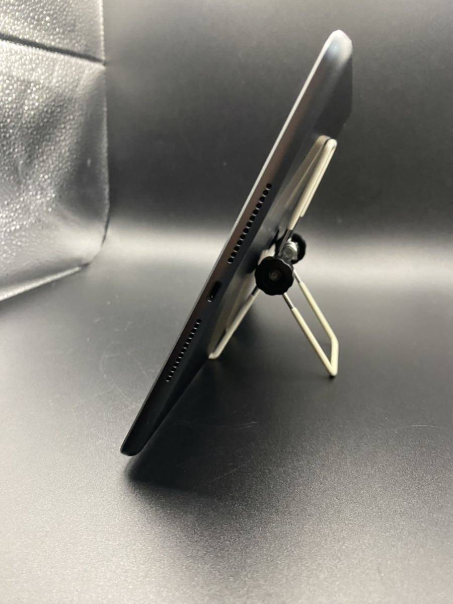 送無☆SIMフリーipad 第7世代ペンシルキーボードケースケーブル充電器