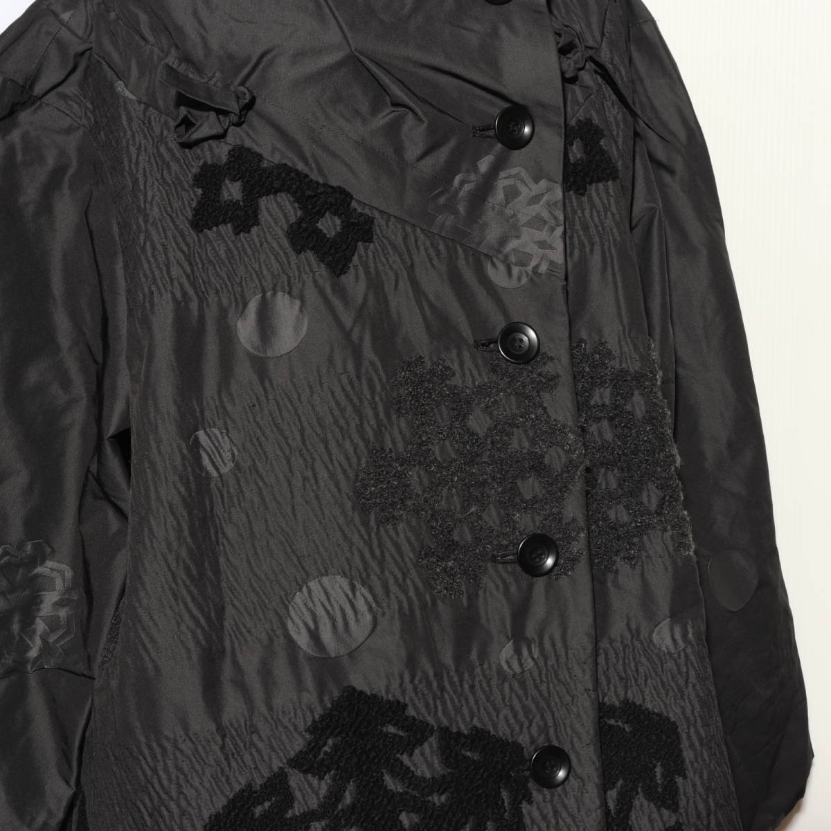 sensounico センソユニコ 慈雨 ジウ 羽織り 上着 ジャケット 40サイズ 黒 コート 雨-6-284