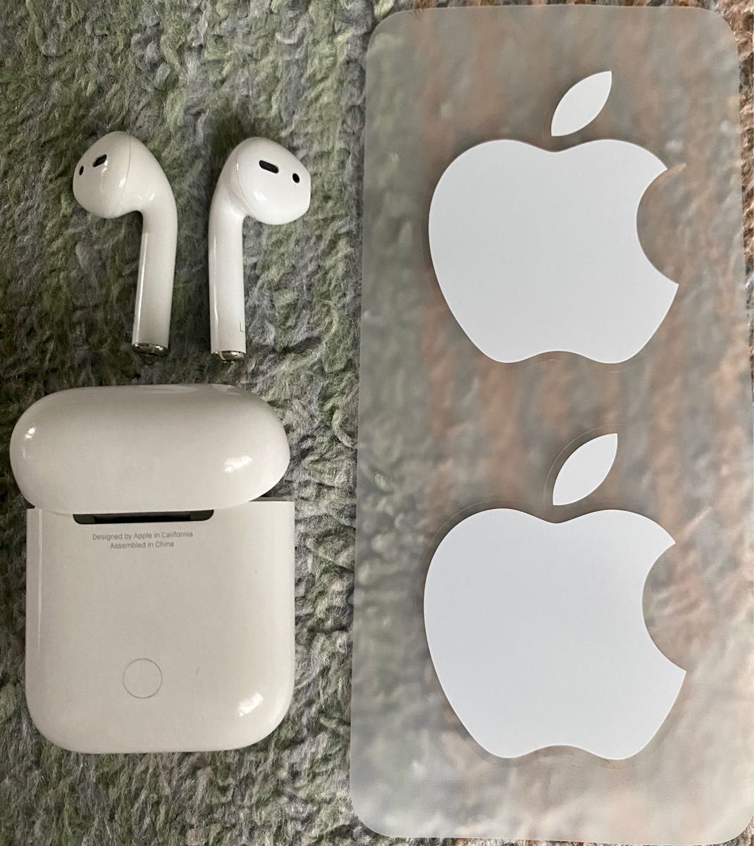 Apple AirPods with Charging Case 第2世代 M…｜PayPayフリマ