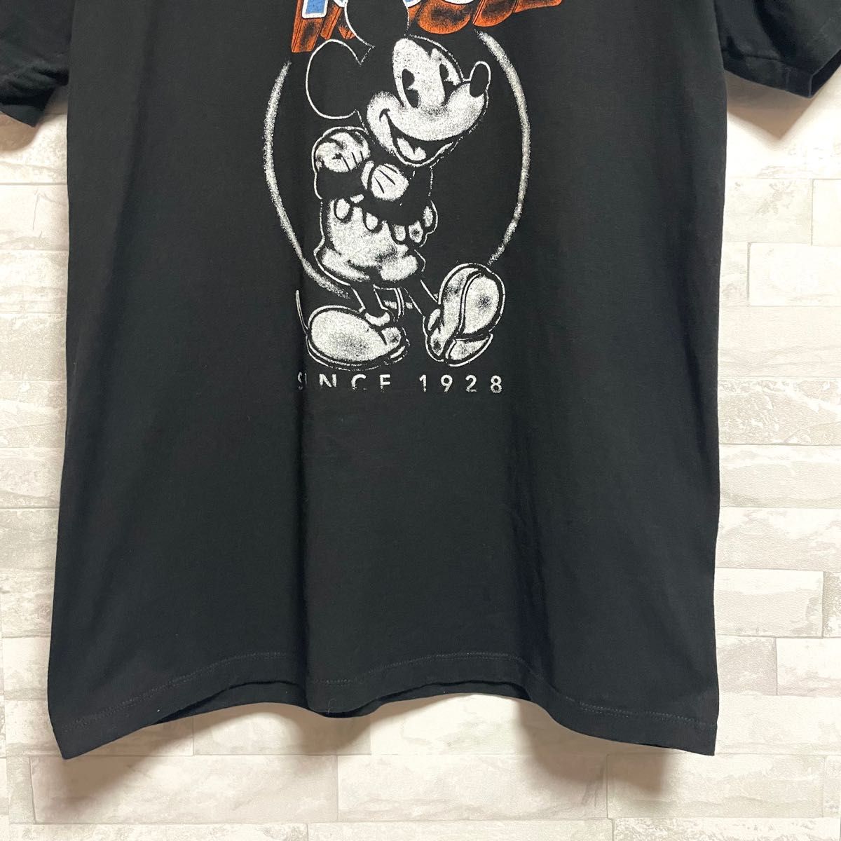 【Disney】ディズニー　ミッキーマウス　メンズ　半袖tシャツ　Mサイズ　メキシコ製　MADE IN MEXICO ユニセックス