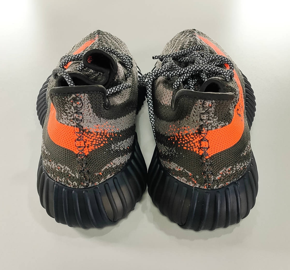 【新品・正規品】adidas HQ7045 イージーブースト 350 V2 27.0cm カーボンベルーガ YEEZY BOOST 350 V2 スニーカー シューズ レア 限定品