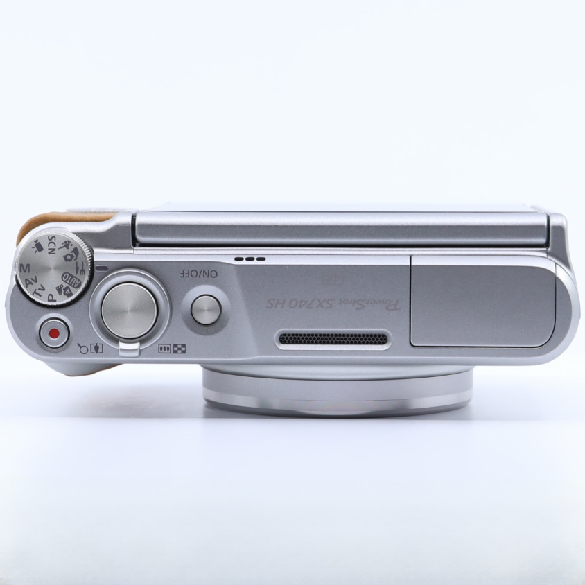 ほぼ新品> Canon コンパクトデジタルカメラ PowerShot SX740 HS