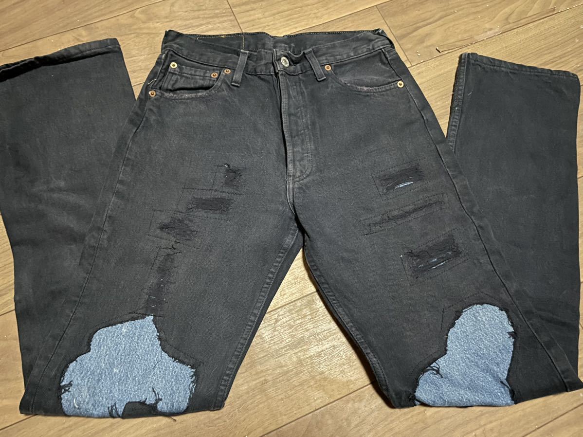 31 リーバイス501 ダメージデニム w30 ジーンズ 中古品 良品 古着 即決 Levi's ビンテージ ブラックデニム　UK製　イギリス製　73cm_画像3