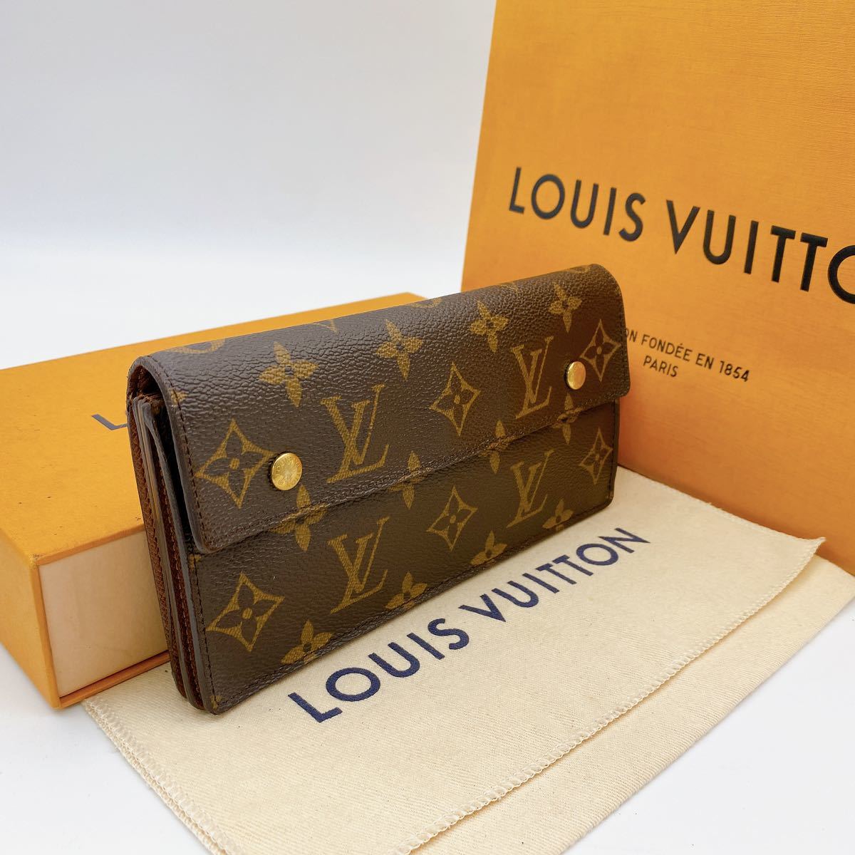 A1822【外観極美品】LOUIS VUITTON ルイヴィトン モノグラム