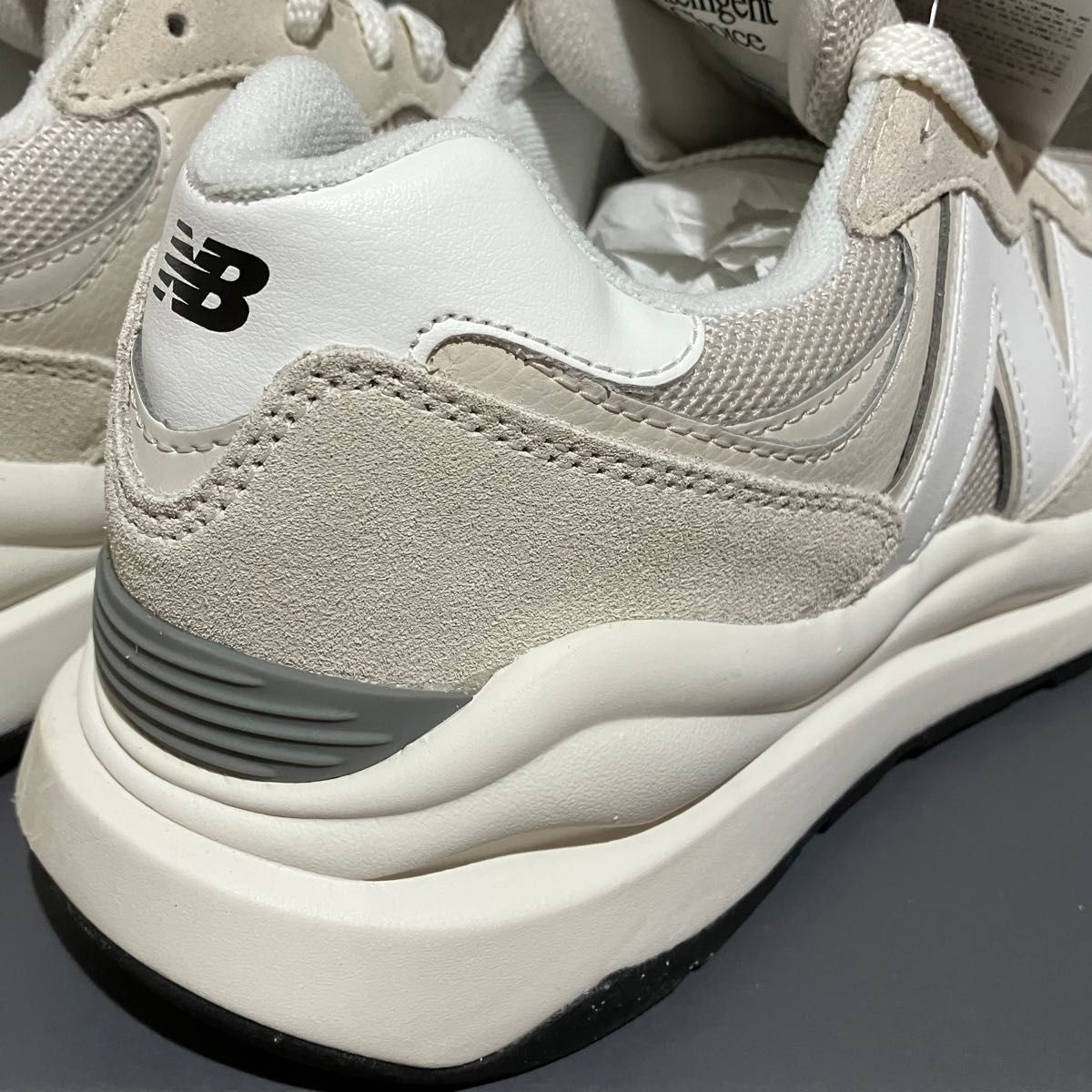 【新品】ニューバランス new balance 27.0cm M57/40