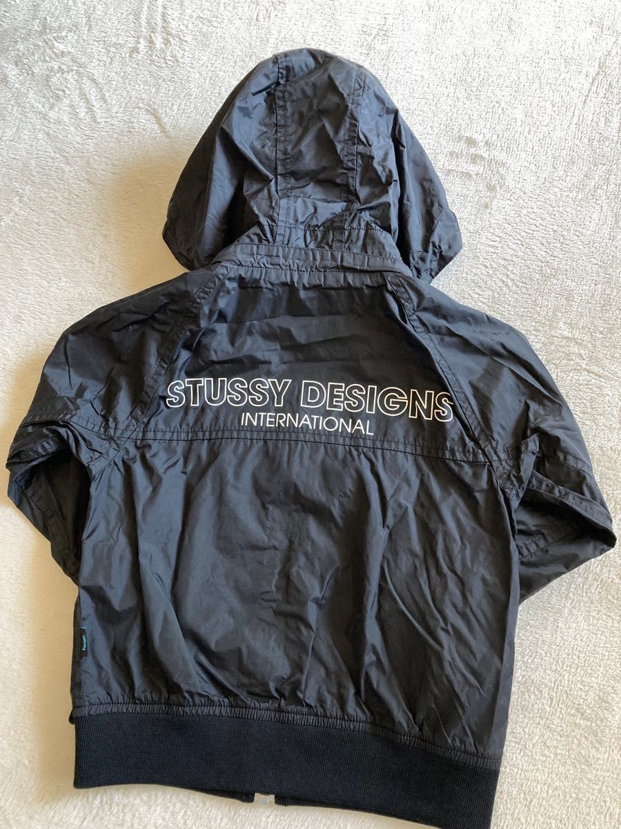 ステューシー  STUSSY キッズ　ウィンドブレーカー　ナイロンジャケット マウンテンパーカー　パーカージャケット90