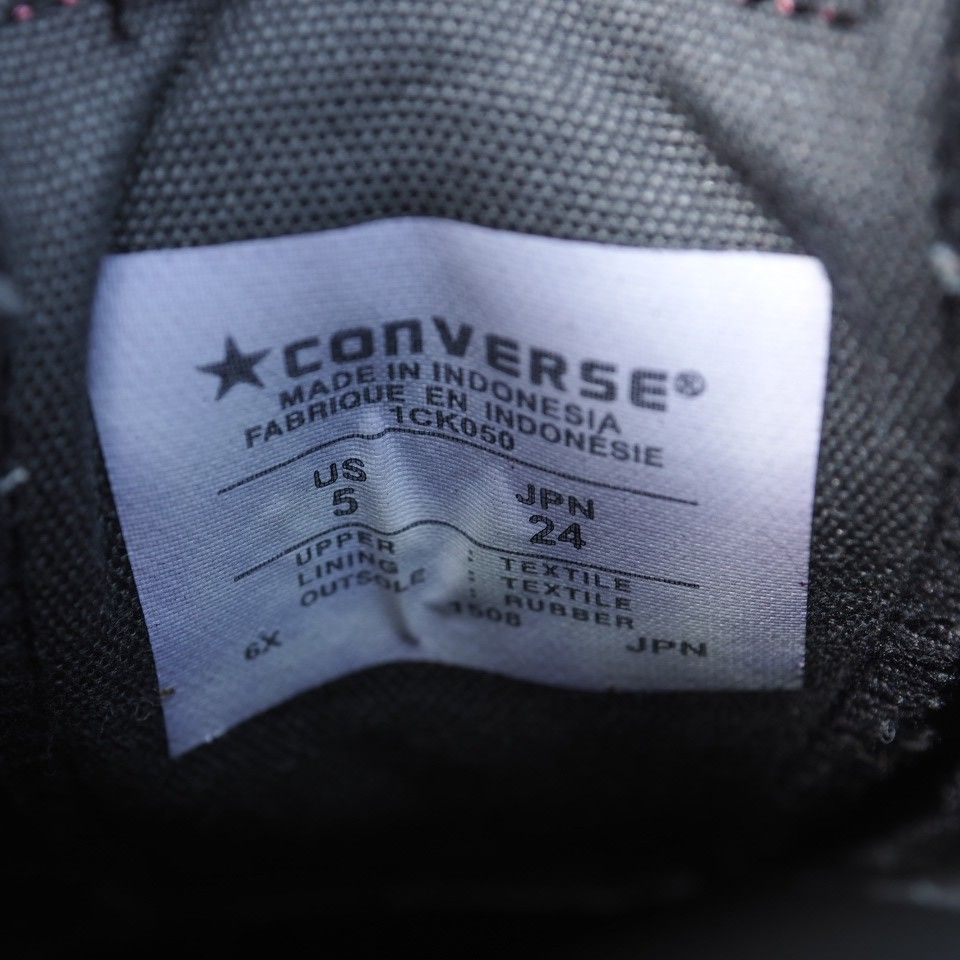 Converse ローカット ベロア スニーカー