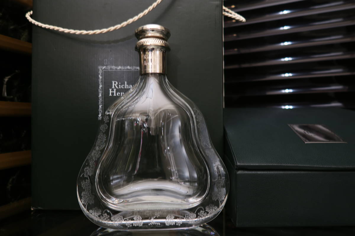 ヘネシー リシャール Hennessy Richard 空瓶 MHD モエ ヘネシー ディアジオ正規品 化粧箱 外箱 