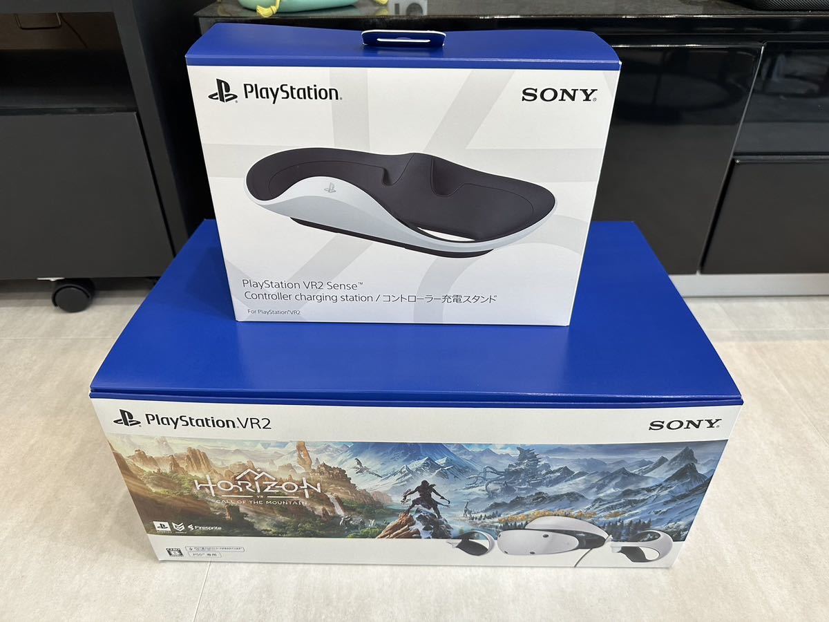 PlayStation VR2 PSVR2 本体 (CUHJ-17001) & VR2 Sense コントローラー