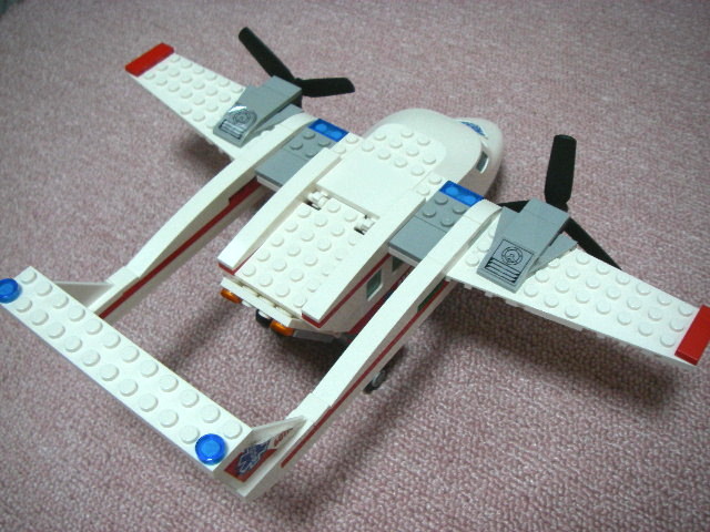 LEGO 60116 救急飛行機 プロペラ 飛行機 レスキュー レゴシティ 街シリーズ 送料350円 絶版 廃盤 処分 _画像3