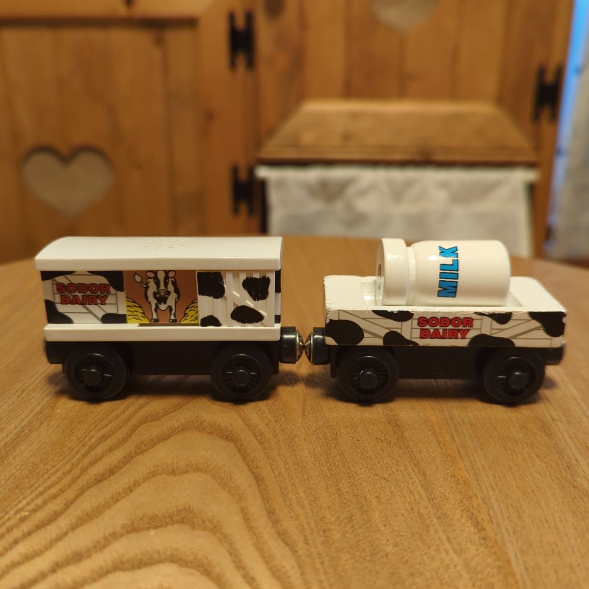 木製トーマスレールシリーズ カウカー ミルクバーレルカー|Yahoo