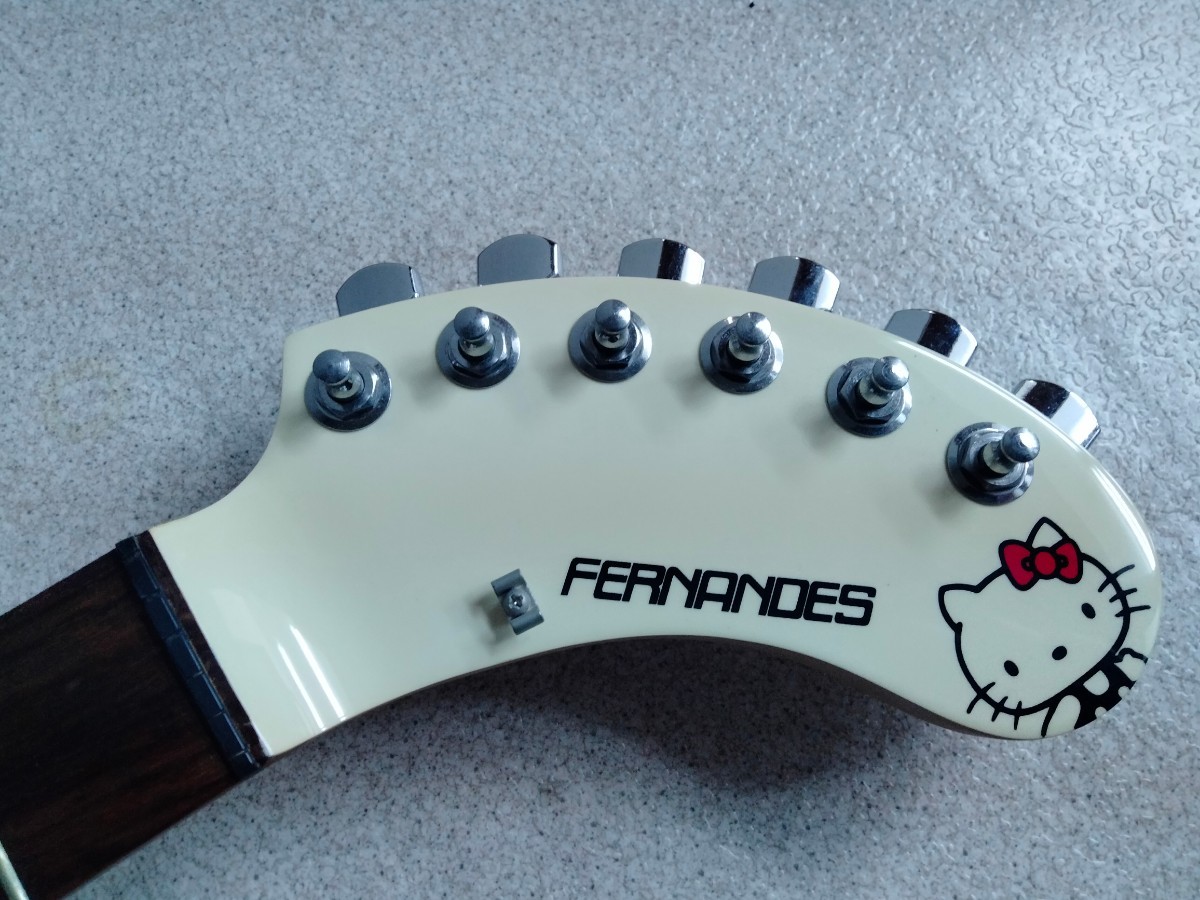 レア!フェルナンデス FERNANDES ZO-3 ハローキティバージョン_画像5