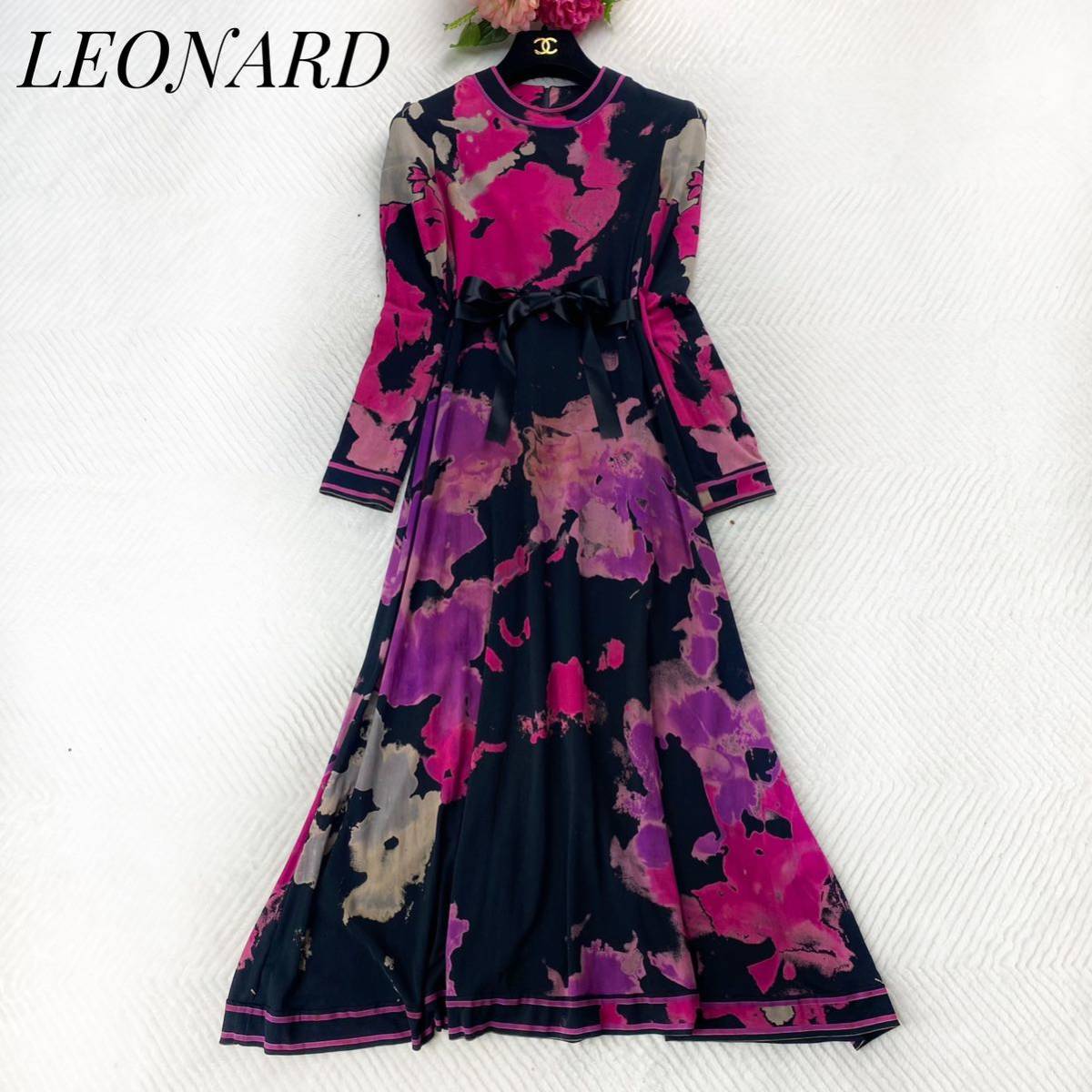 シルク100%】レオナール ロング丈ワンピース 総柄 黒 ピンク LEONARD