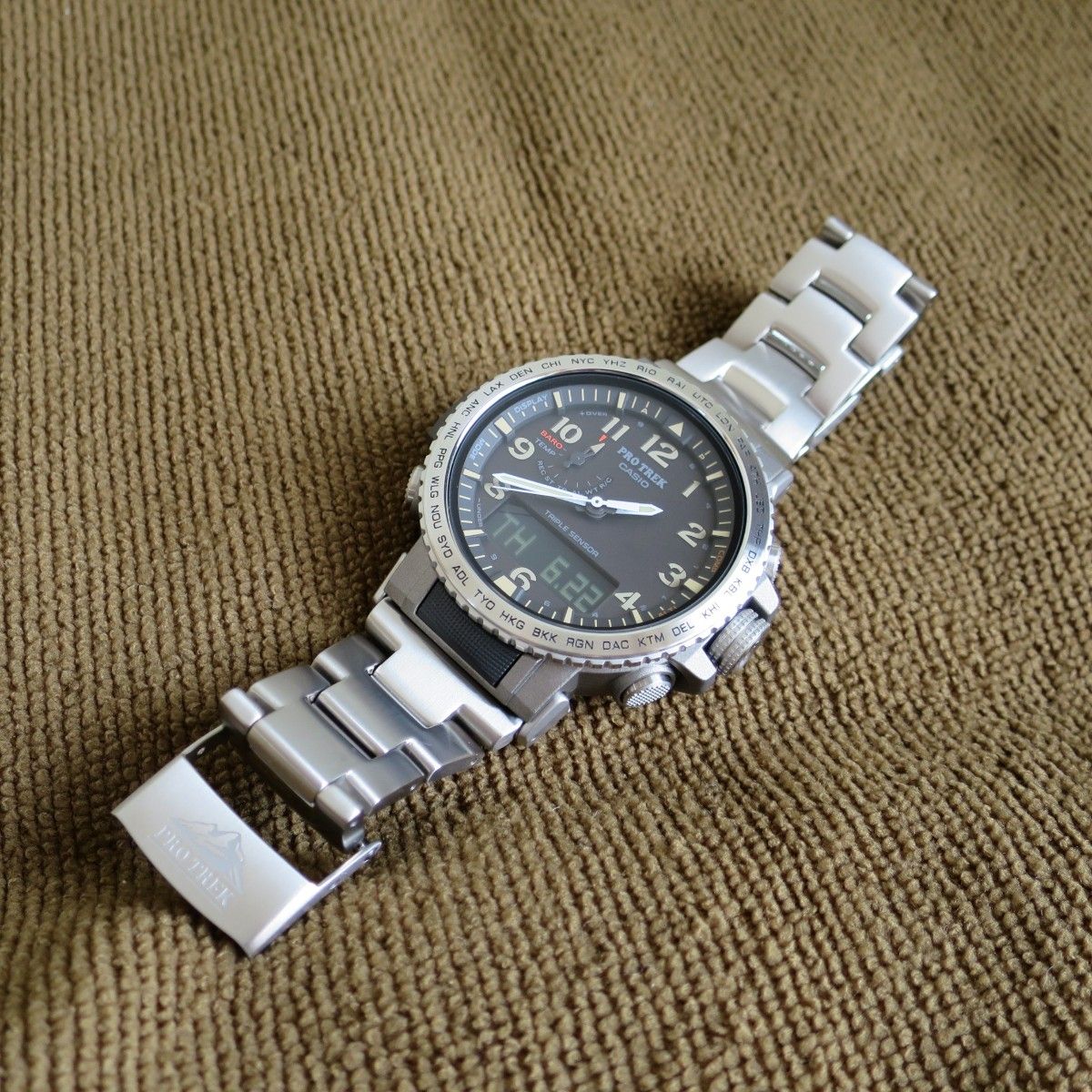 CASIO PRO TREK PRW-50T-7AJF 超美品 チタンバンド トリプルセンサー 備品全て有り カシオ プロトレック