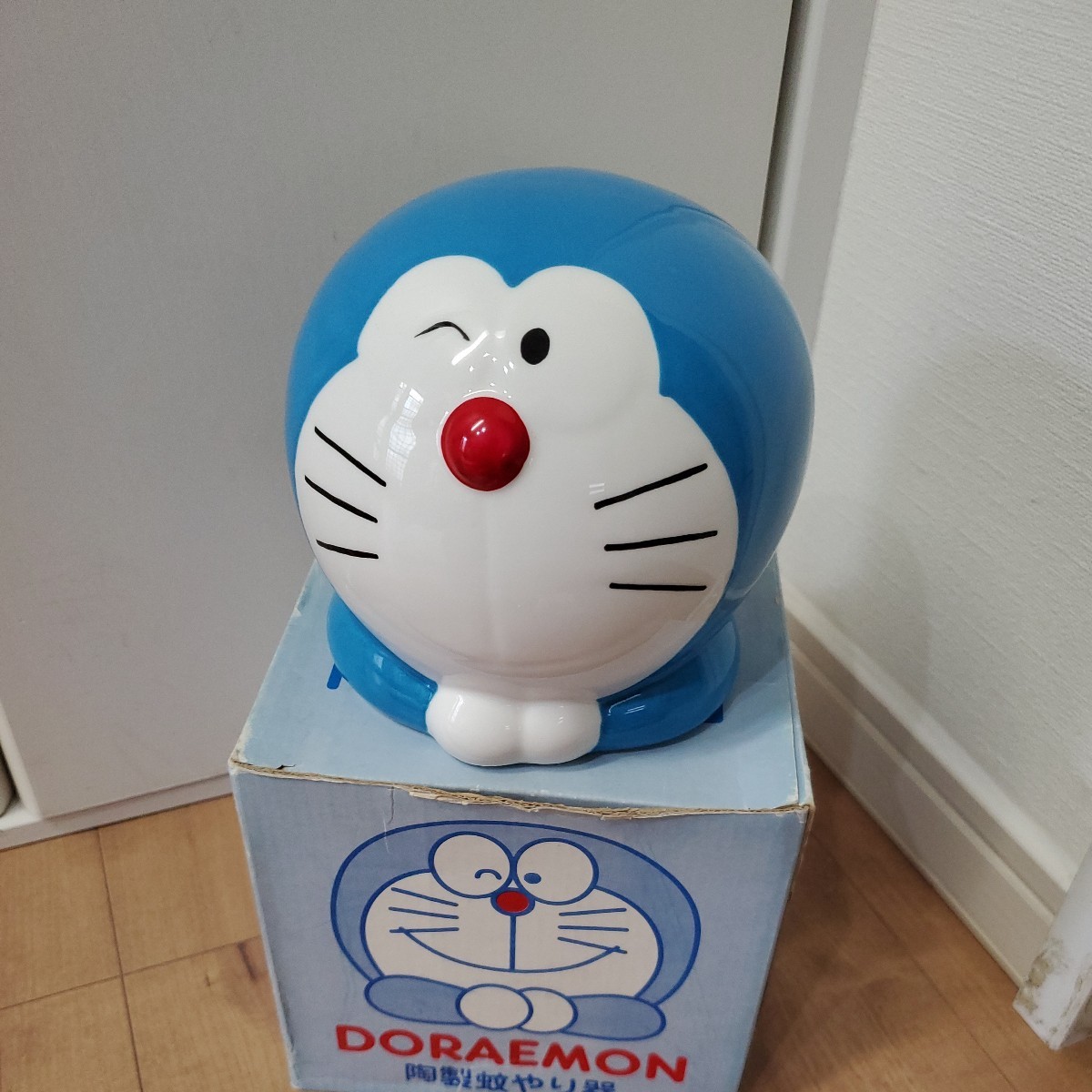  home storage goods DRAEMON Doraemon ceramics mosquito .. vessel mosquito repellent incense stick do cow car ceramics made mosquito anti-mosquito incense gong Chan 