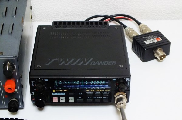 Standard C5200 FM 144/430Mhz TWIN LEGATRICE PER IMBALLAGGI Ricetrasmettitore Radio Ham amatoriali 