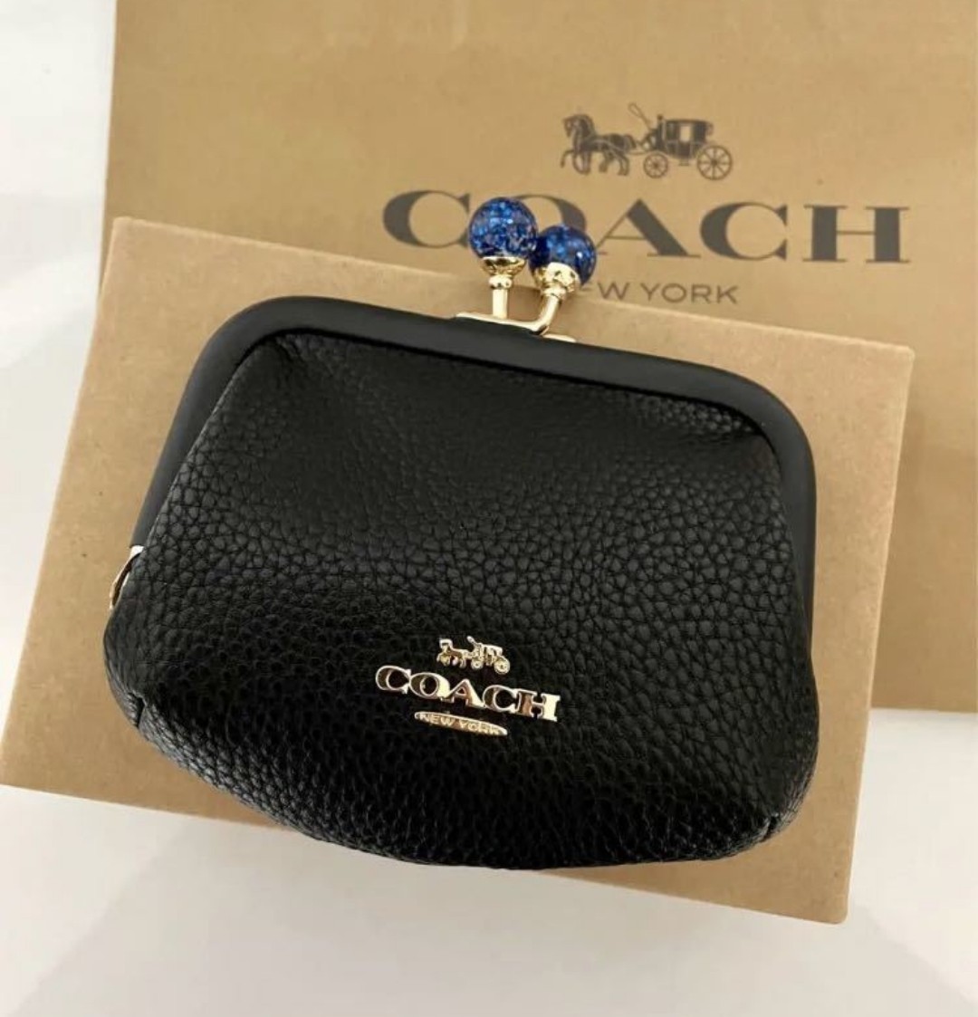 新品未使用 COACH キスロック がま口 コインケース ブラック C2132