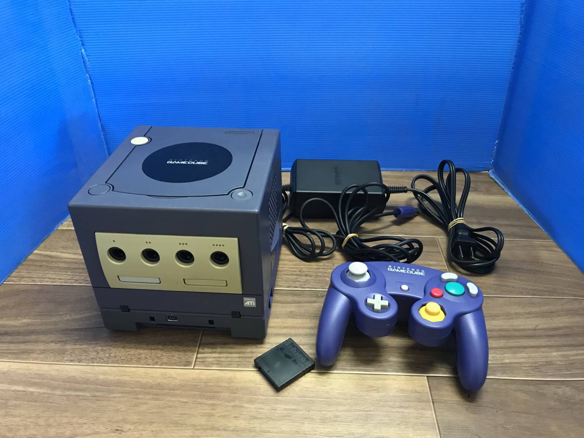 ゲームキューブ 任天堂 DOL-001/DOL-017 中古品B-8289