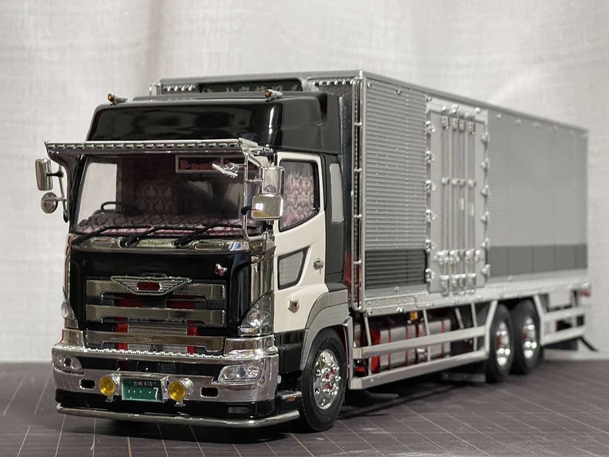 1/32 アオシマ製 グラプロ冷凍車☆完成品