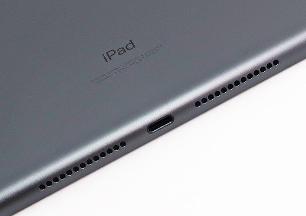 iPad 本体 第9世代 グレイ 64GB Wi-Fiカラー:スペース - 通販