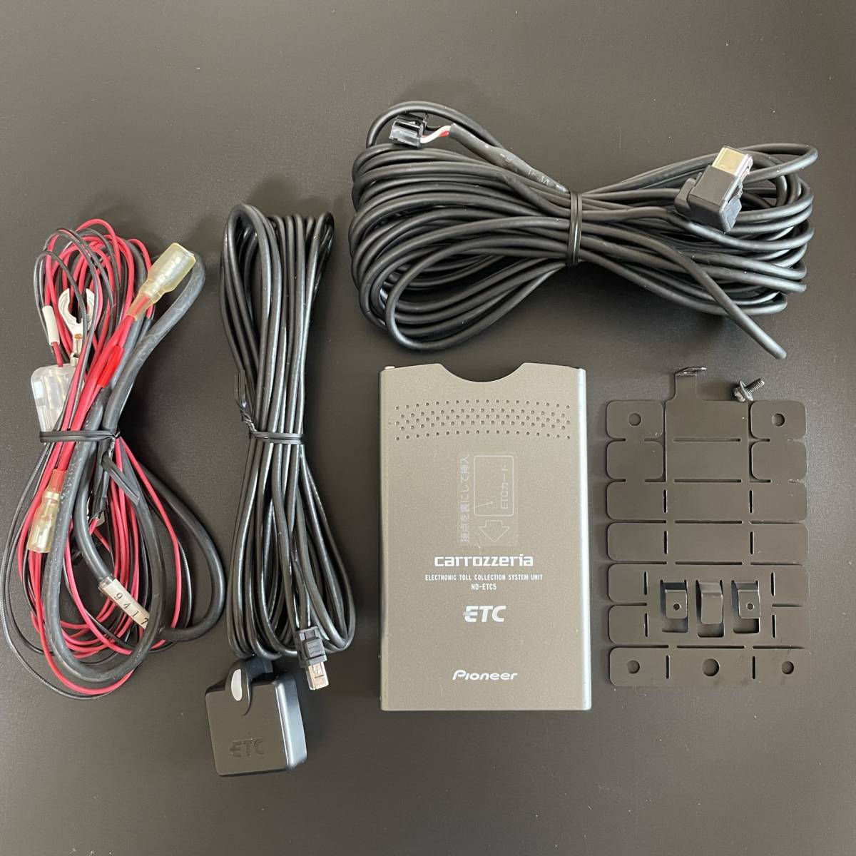 ND-ETC5 ナビ連動ケーブル付き カロッツェリア ETC車載器 台座 ND-ETC5 ナビ連動ケーブル付き カロッツェリア ETC車載器 台座