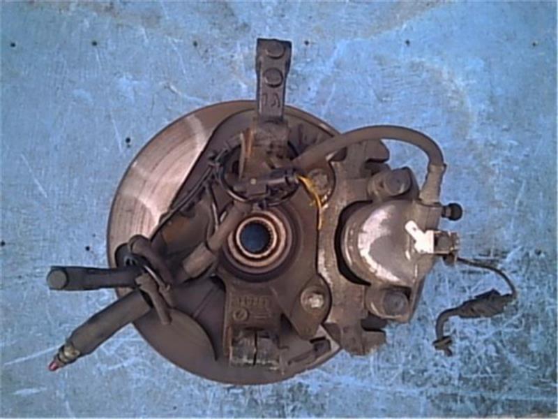  Fiat original Fiat 500 { 31209 } left front knuckle hub P41900-23003478