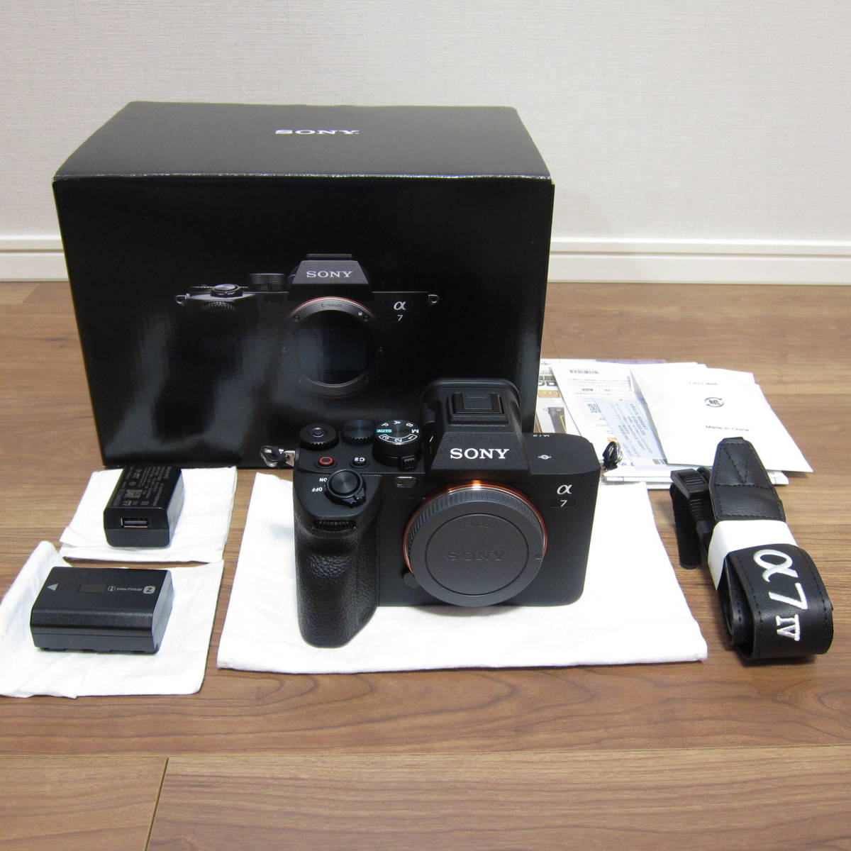 ☆ SONY α7 IV ILCE-7M4 ボディ 美品 ☆ ソニー Eマウント ミラーレス