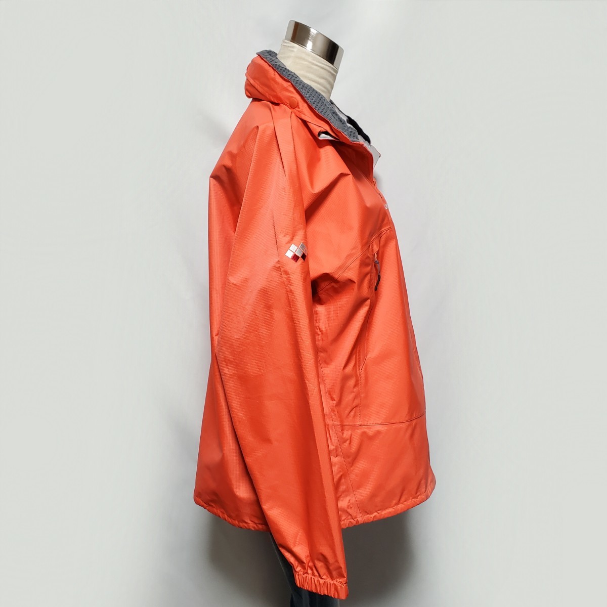 mont-bell モンベル GORE-TEX レインダンサー ジャケット mont-bell モンベル GORE-TEX レインダンサー ジャケット