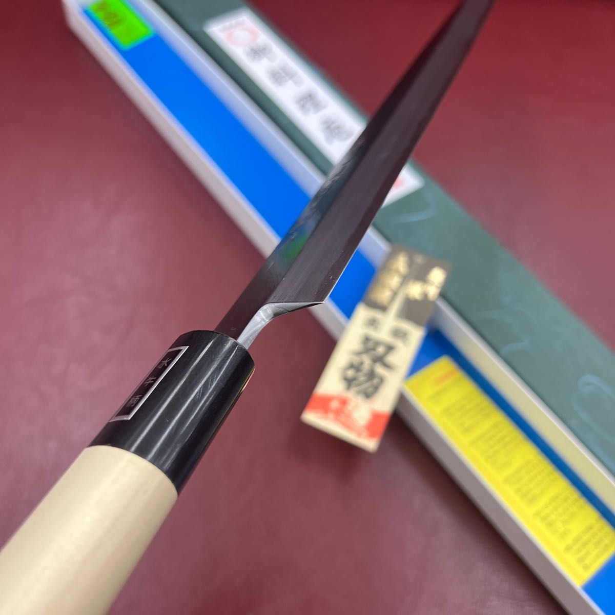 送料無料 堺打刃物 白二鋼 刺身包丁300mm尺水牛柄 堺knife 柳刃包丁右