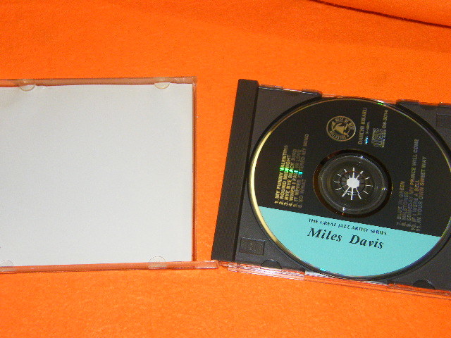 x品名x ★CD G55★THE Gratest Jazz Artist SERIES Miles Davis マイルス デイヴィス/マイルス デイビィス♪ジャズ アルバム?ミュージック_画像3