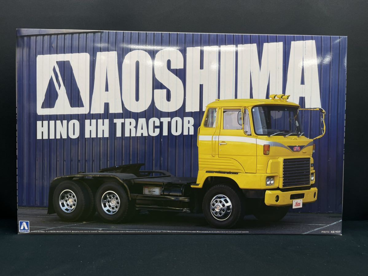 アオシマ　　日野 HH トラクターヘッド　HEAVY FREIGHT 　1/32 　 No.17　デコトラ　ヘビーフレイト　プラモデル_画像1