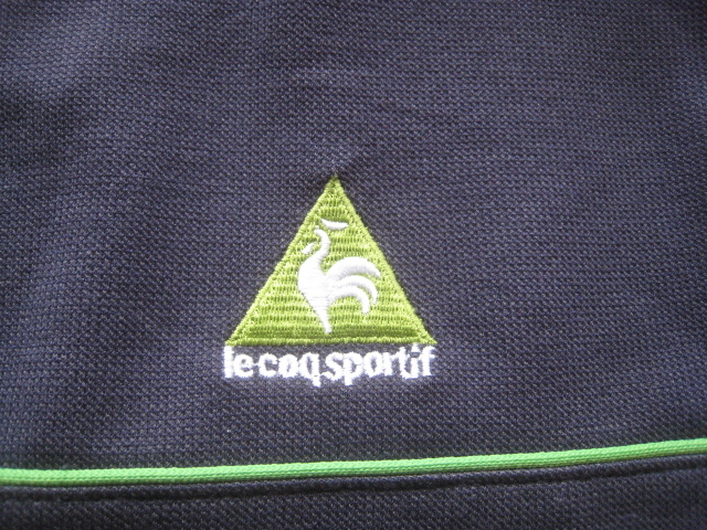 美品!!ルコックゴルフ lecoq sportif GOLF COLLECTION*ロゴ刺繍＆プリント 速乾高機能素材 立ち襟ハーフジップ半袖シャツ M デサント_画像4