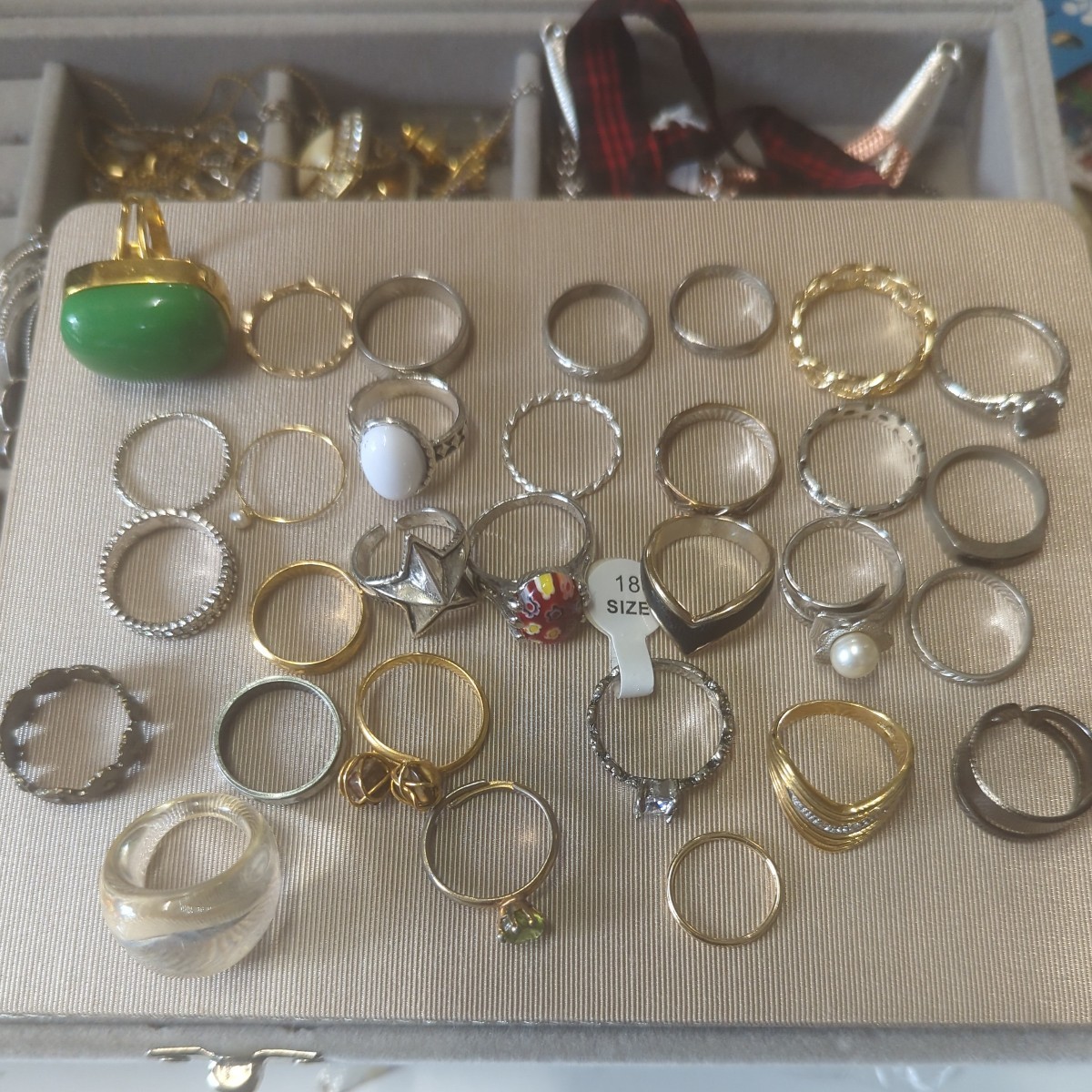 昭和レトロ ヴィンテージ 含む イミテーションアクセサリー60点まとめ