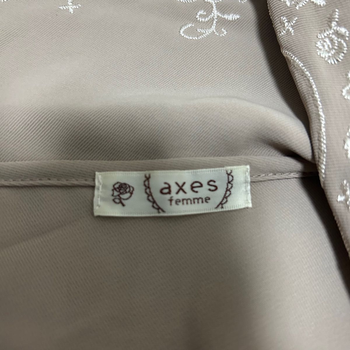 axes femme スカラップレース　刺繍　ブルゾン　美品　アクシーズファム　フリーサイズ　レディース　ビックカラー　襟付き
