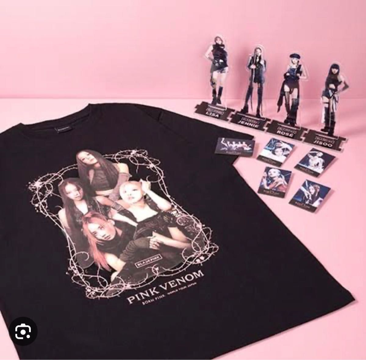 「新品」BLACKPINK 「POPUP STORE限定」フォトTシャツＳサイズ　「即発送」