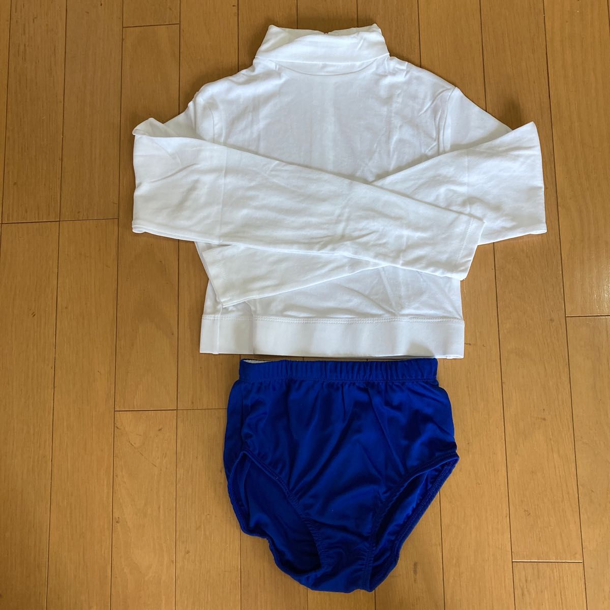 日本大学系列高校 チアリーディング部 CHEERIES ユニフォーム 日本大学系列高校 チアリーディング部 CHEERIES ユニフォーム