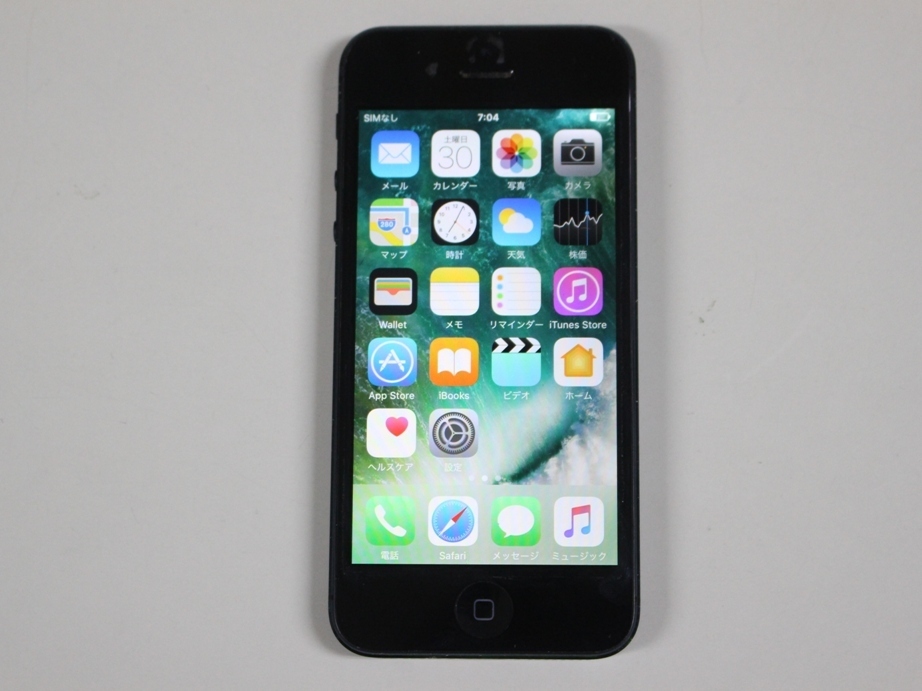 中古 Apple iPhone5 au 16G ブラック アップル A1429 動作確認済_画像2