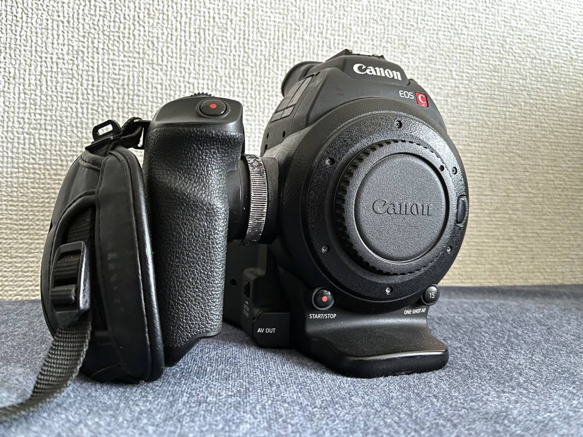 ヤフオク! - 中古 現状品 Canon EOS C100 デジタルシネマ...