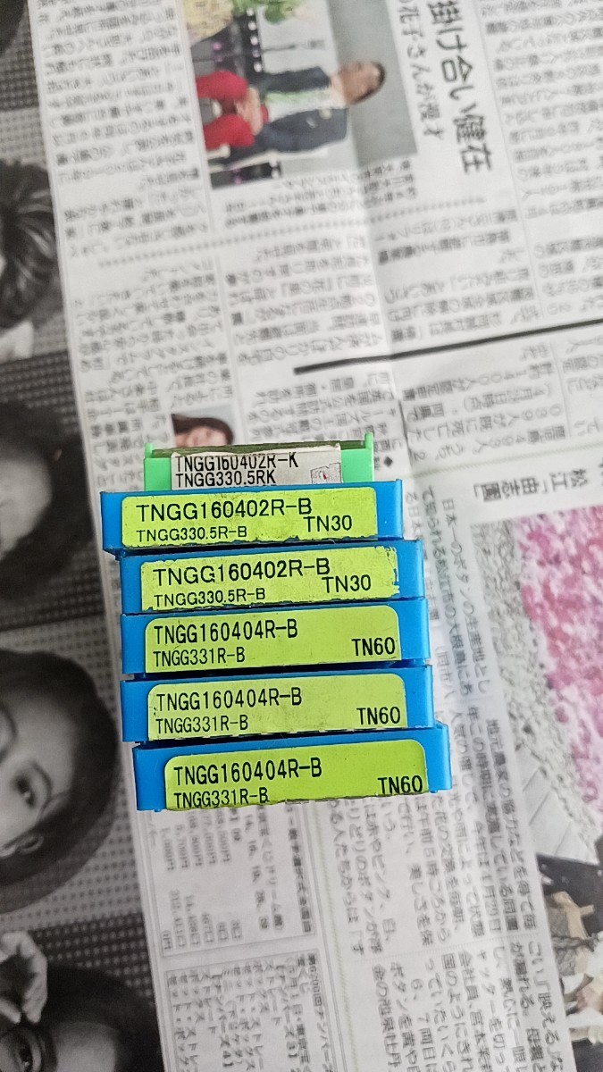 旋盤チップ　京セラ 三菱 tngg160402R-B160404R-B 6箱 TN60 TN30 NX2525