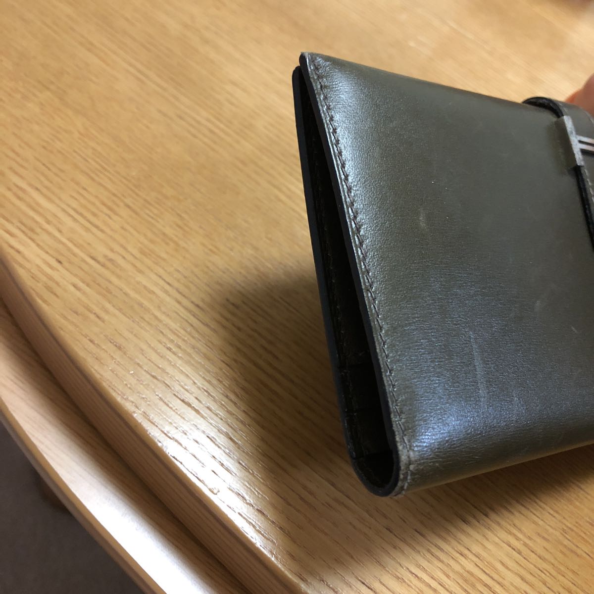 美品 【エルメス】HERMES 長財布 ベアン ボックスカーフ カーキ系 茶系