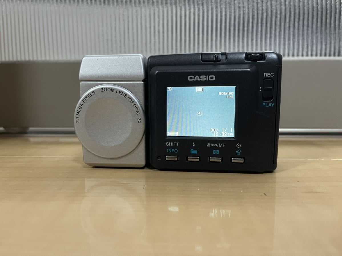 CASIO QV-2300UX LCD Digital Camera 2.1 MEGA PIXELS 箱付き 簡易動作確認 カシオ デジタルカメラ CASIO カシオ QV-2300UX 動作確認済
